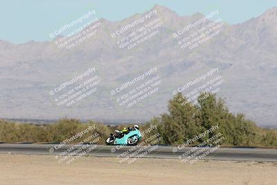 media/Dec-07-2025-CVMA (Sun) [[3e7d2de5dc]]/Race 8-Middleweight Shootout/